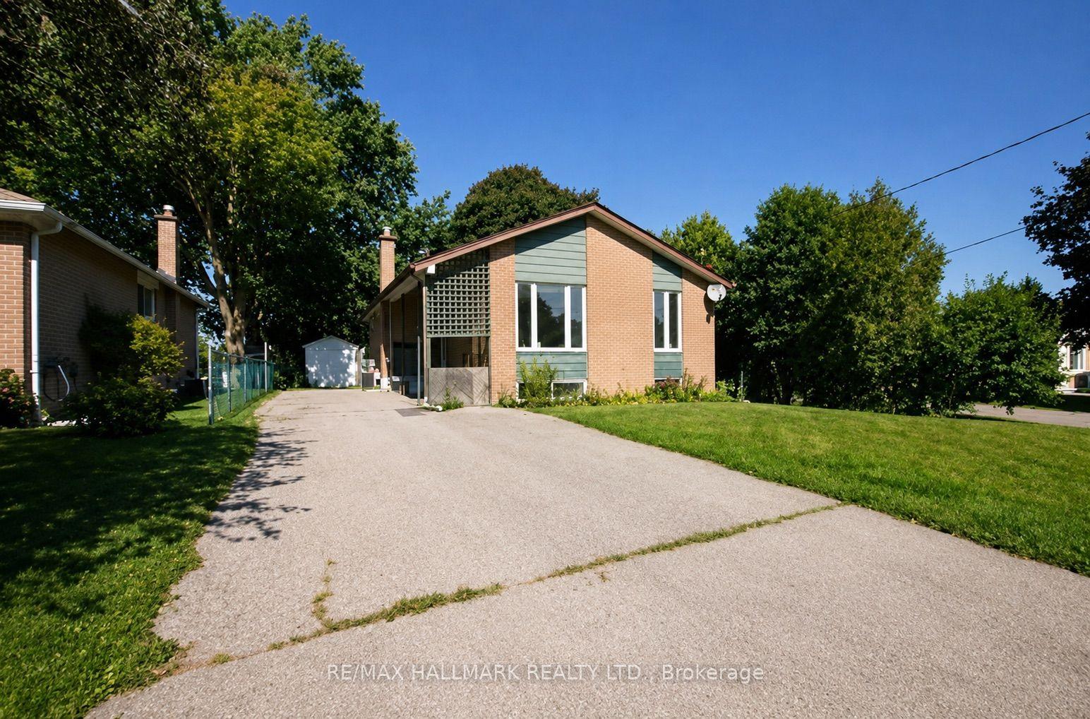 68 Child Drive Basement A #Basement A, Aurora — Detached for lease, photo 1