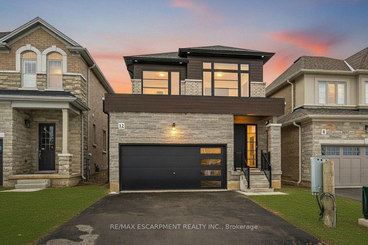 12 Shady Oaks Trail, Hamilton — Detached for sale, photo 1