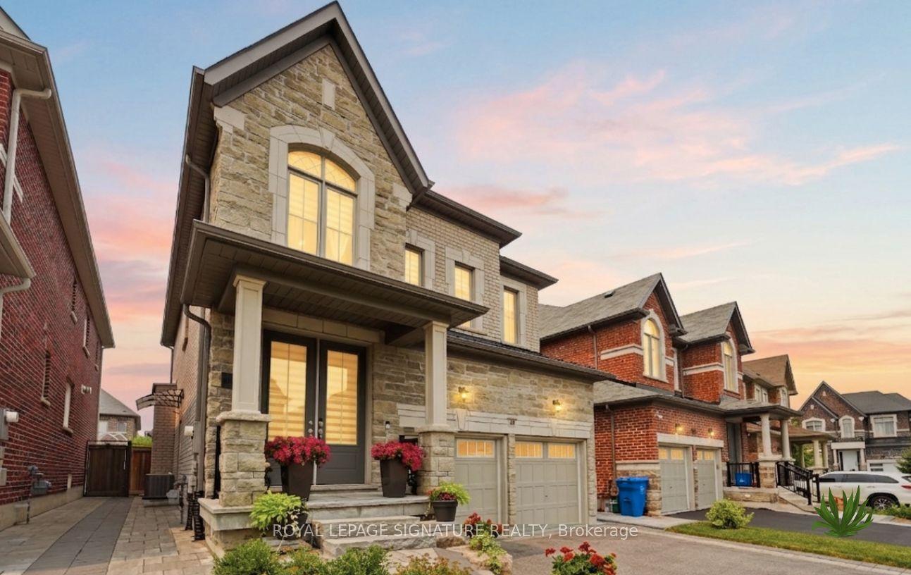 68 Duggan Street, Aurora — Detached for sale, photo 1