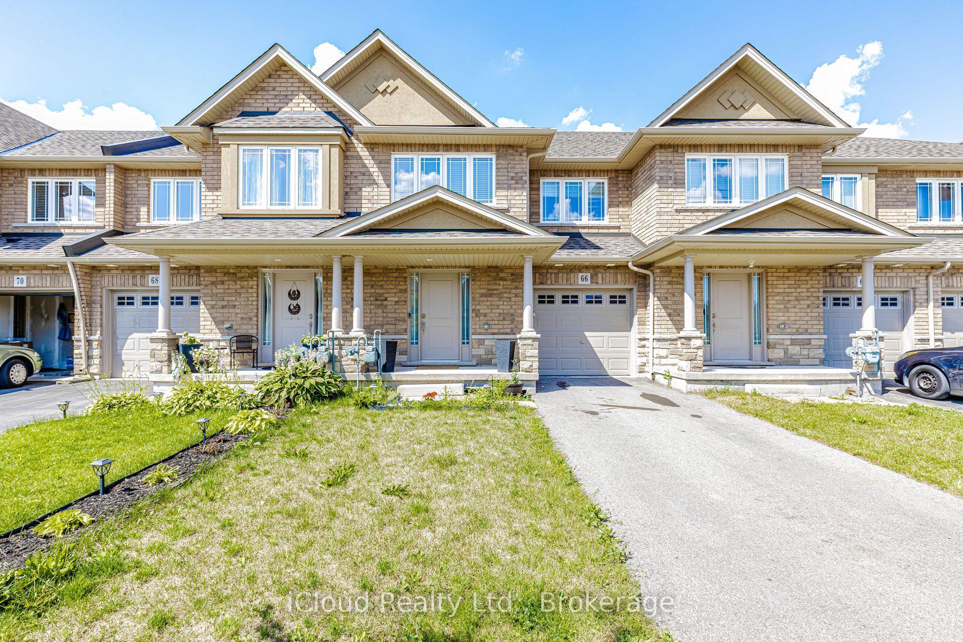 66 Cittadella Boulevard, Hamilton — Townhouse for sale, photo 1