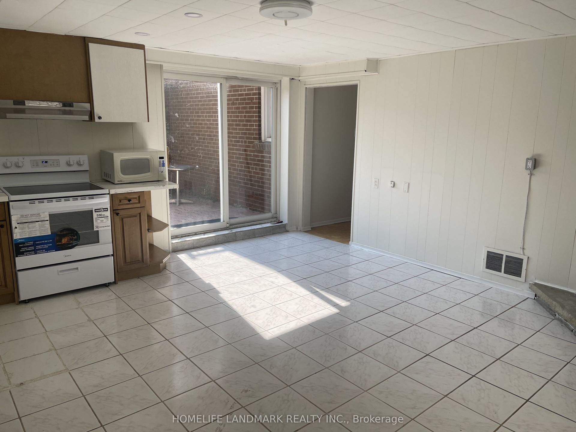 Basement - 74 Valentine Drive, Toronto — Detached for lease, photo 1