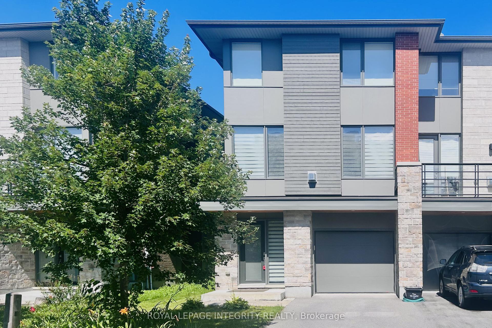 147 Boundstone Way, Kanata — Townhouse for lease, photo 1