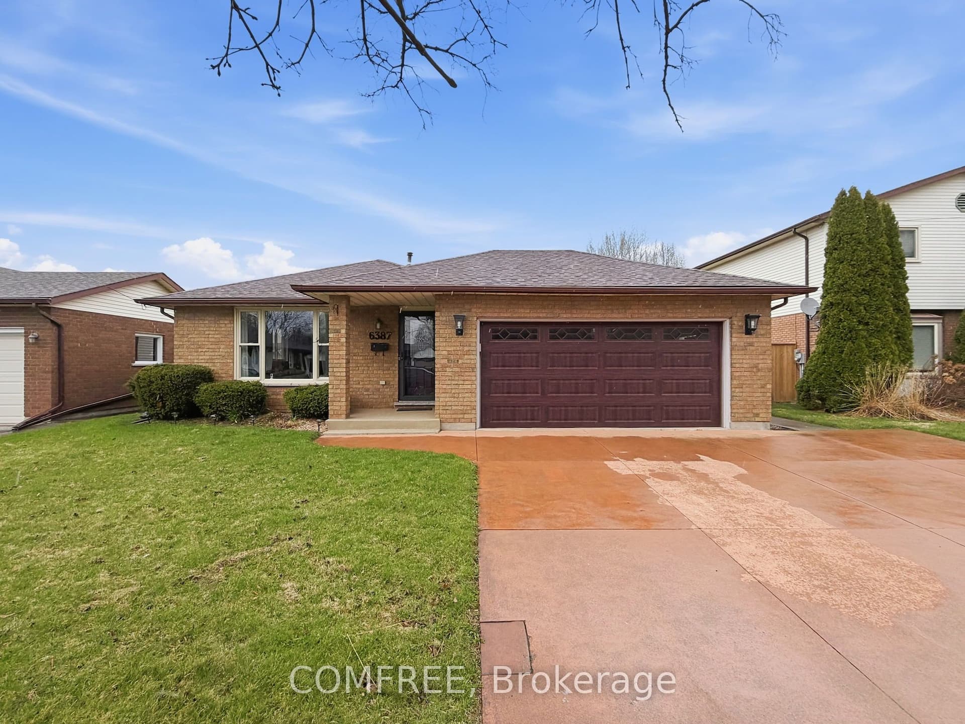 6387 Riall Street — photo 1