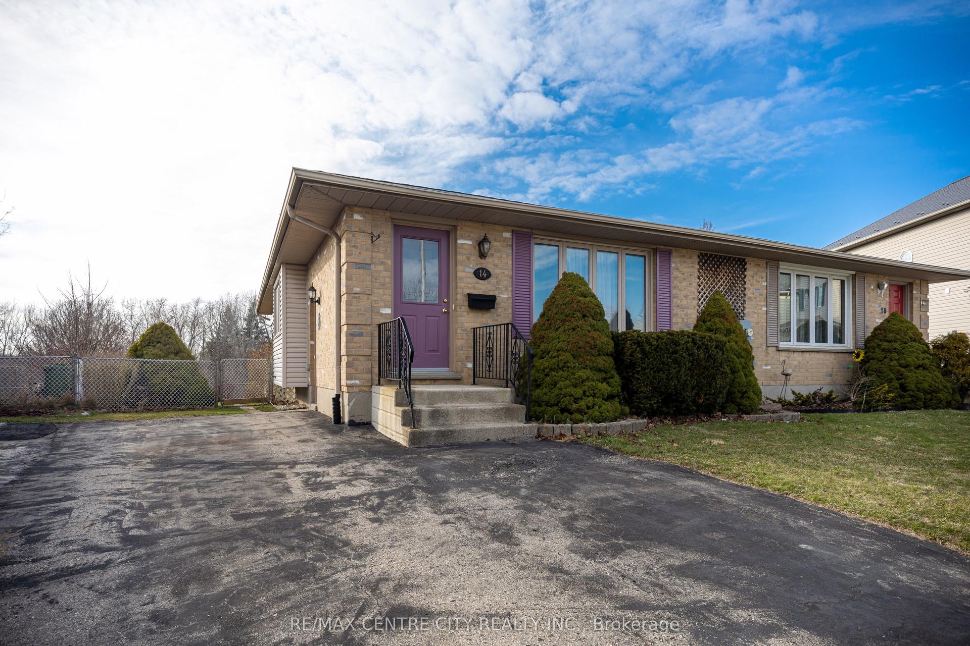 14 Juno Drive — photo 1