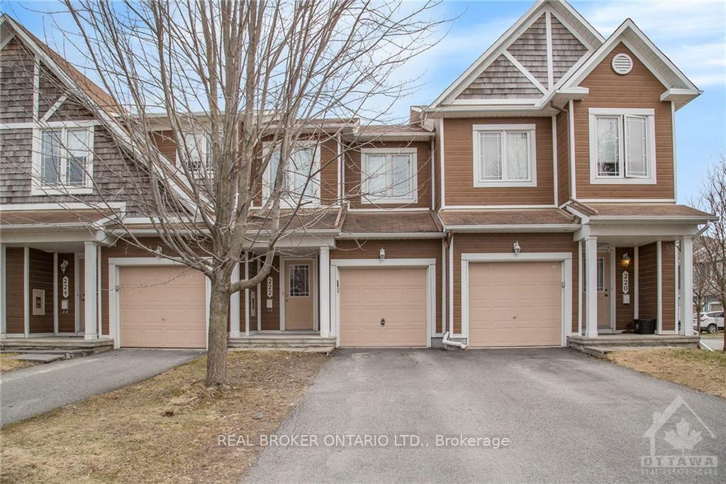 222 MEADOWBREEZE Drive, Kanata — Condo Town for lease, photo 1