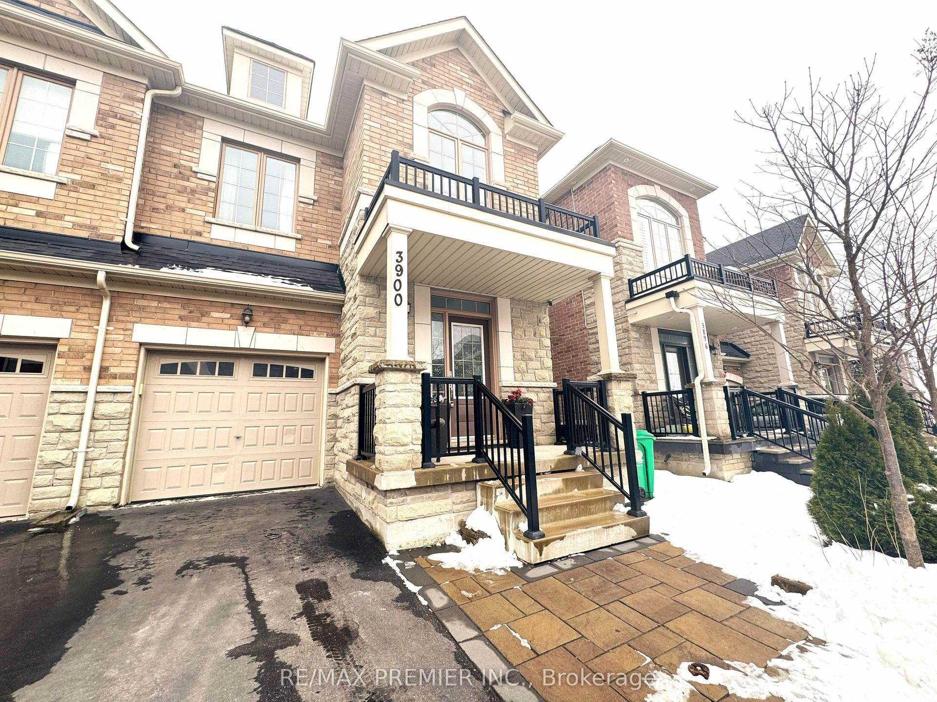 3900 Arvona Place Main & 2nd #Main & 2nd, Mississauga — Semi-Detached for lease, photo 1