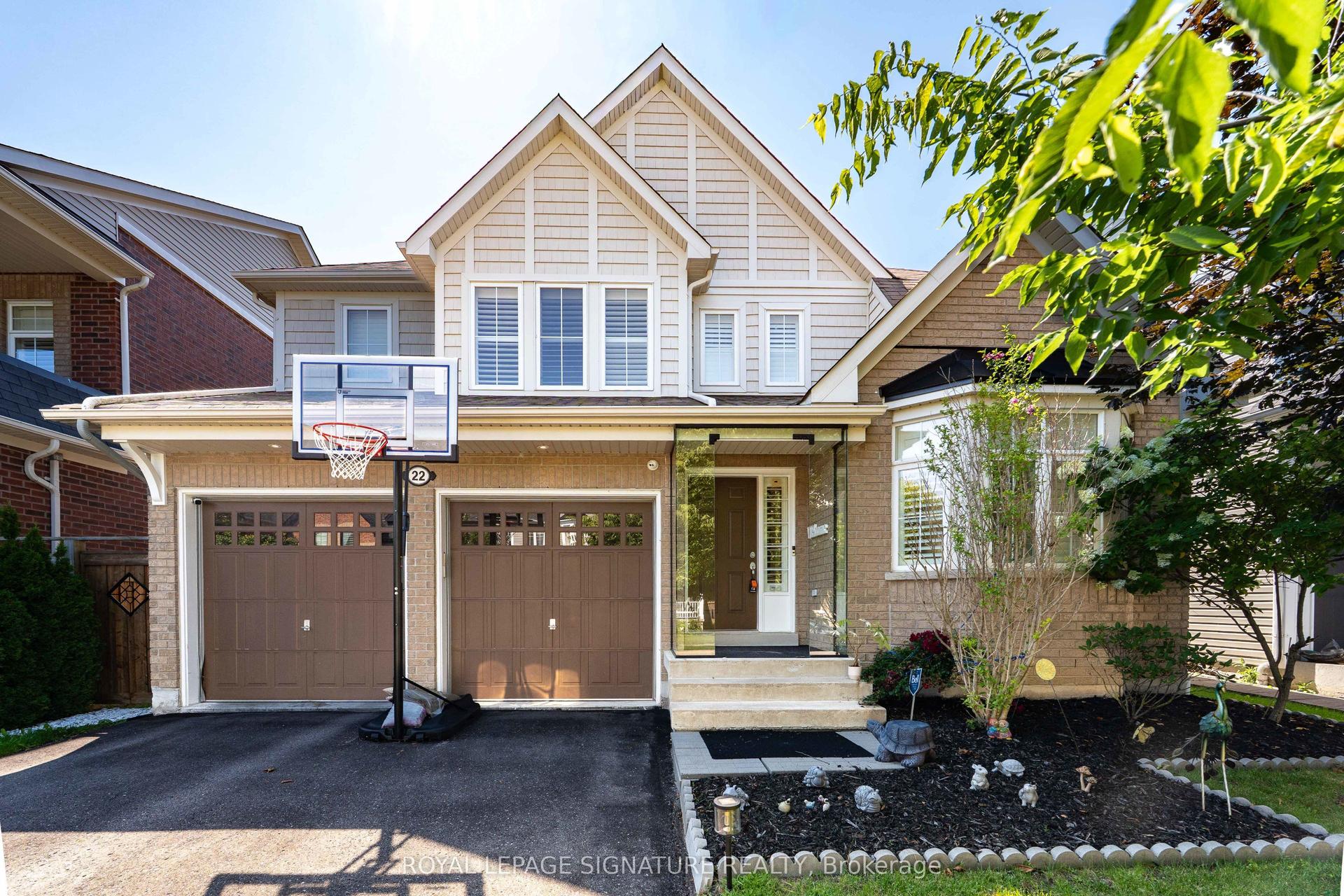 22 Northcastle Crescent, Whitby — Detached for sale, photo 1