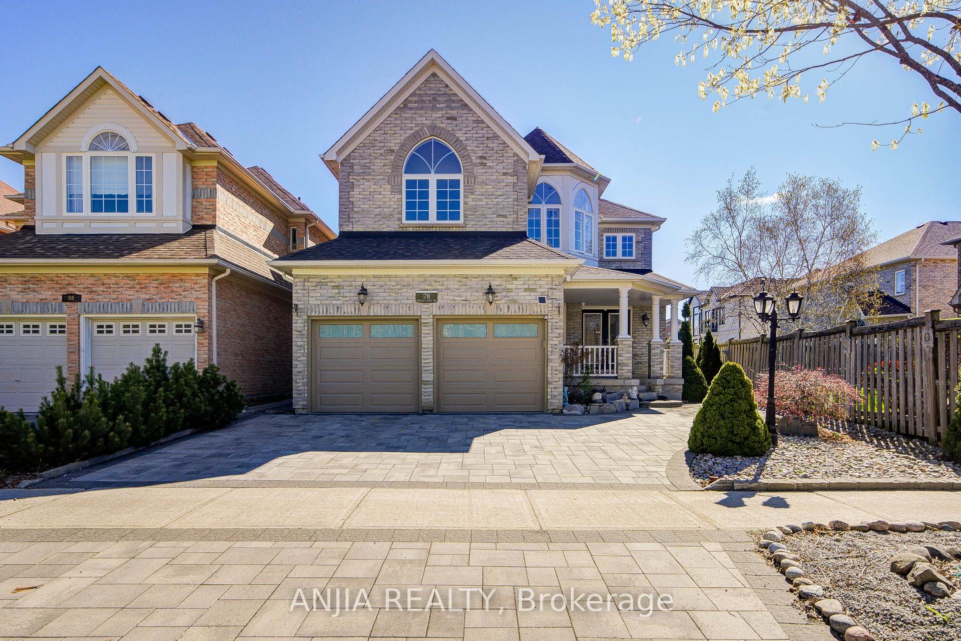 78 Hollylane Drive — photo 1