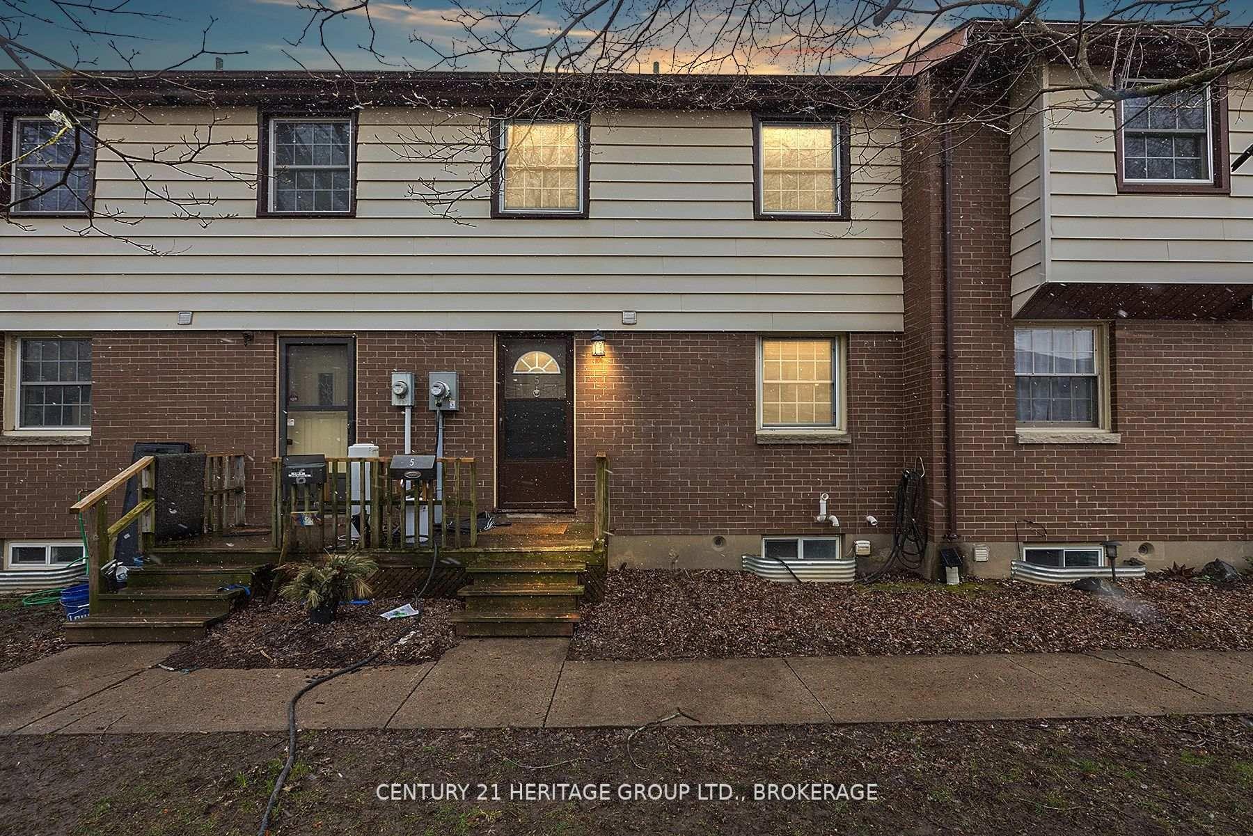 136 Notch Hill Road 5 #5, Kingston — Condo Town for sale, photo 1