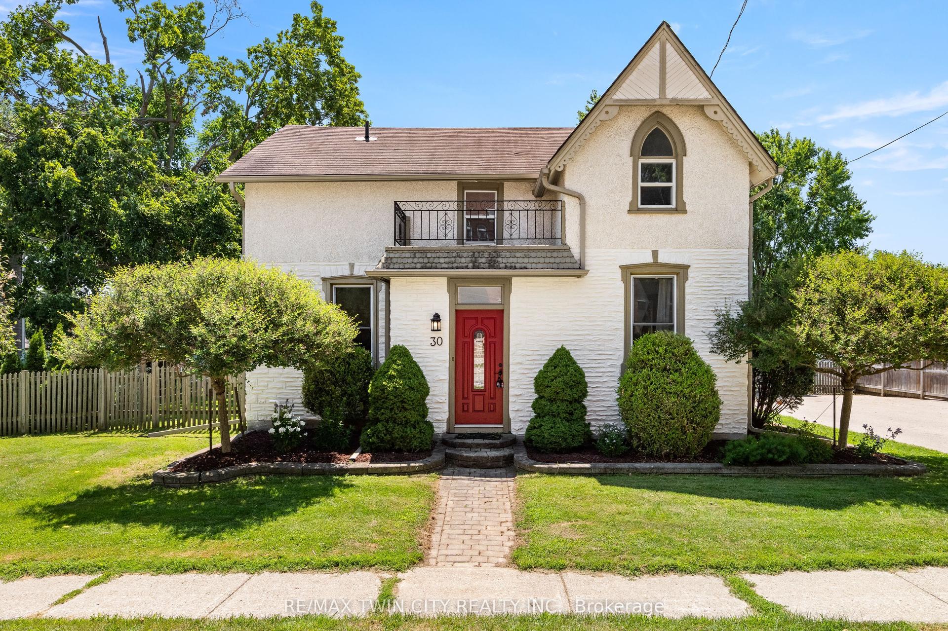 30 John Street W, Blandford-Blenheim — Detached for sale, photo 1