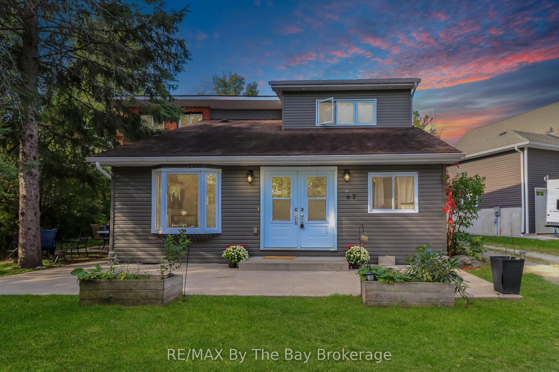 67 Constance Boulevard — photo 1