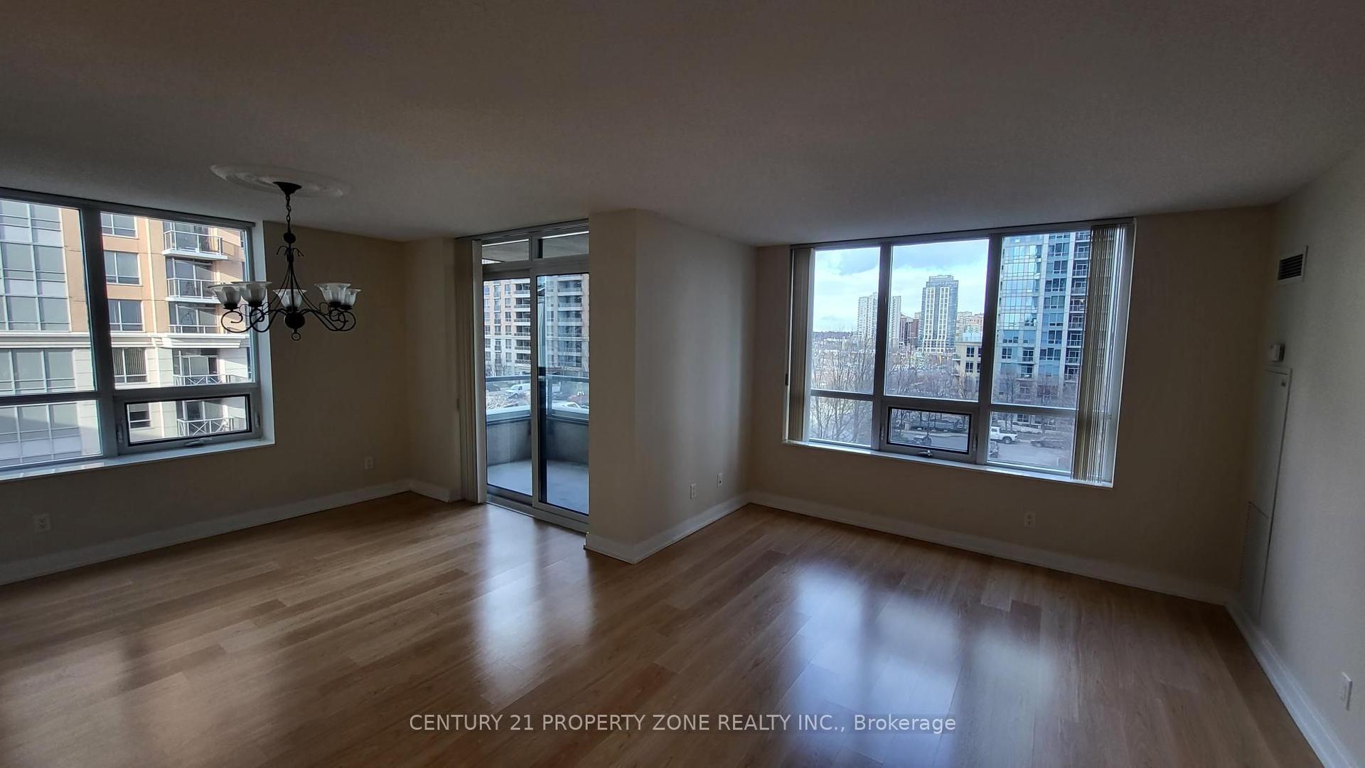 35 Viking Lane 542 #542, Toronto — Condo for lease, photo 1