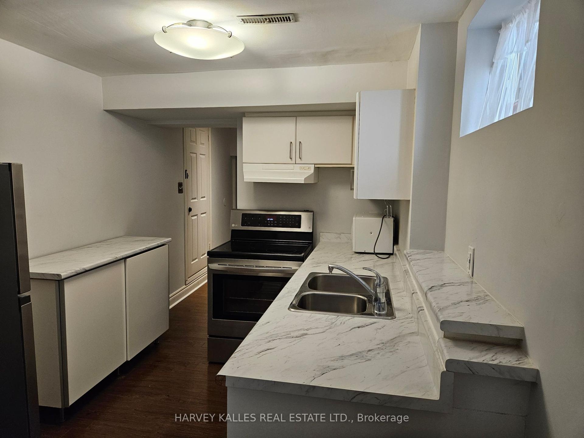 85 Lanark Avenue Lower #Lower, Toronto — Detached for lease, photo 1
