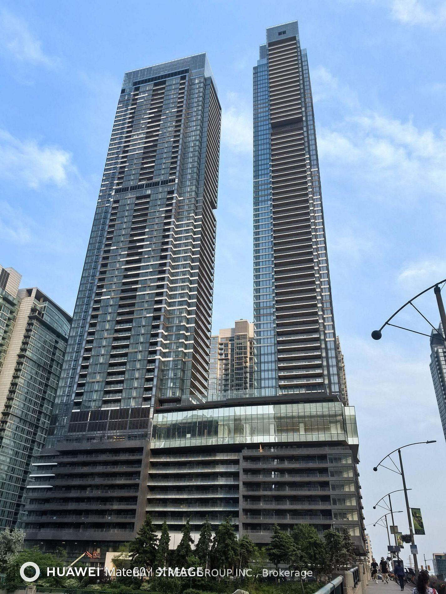 3 Concord Cityplace Way 2608 #2608 — photo 1