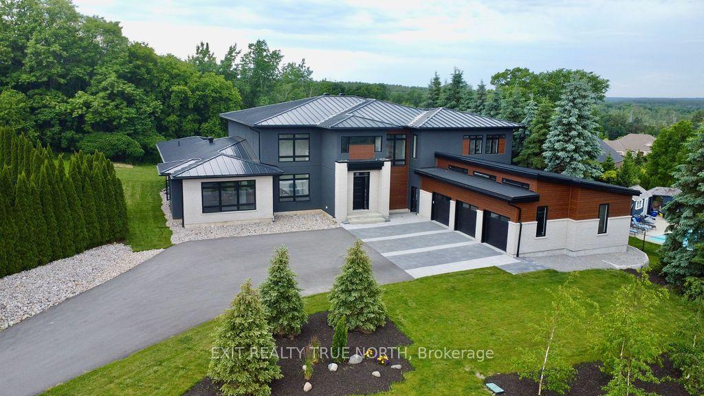 57 Glenhuron Drive, Springwater — Detached for sale, photo 1