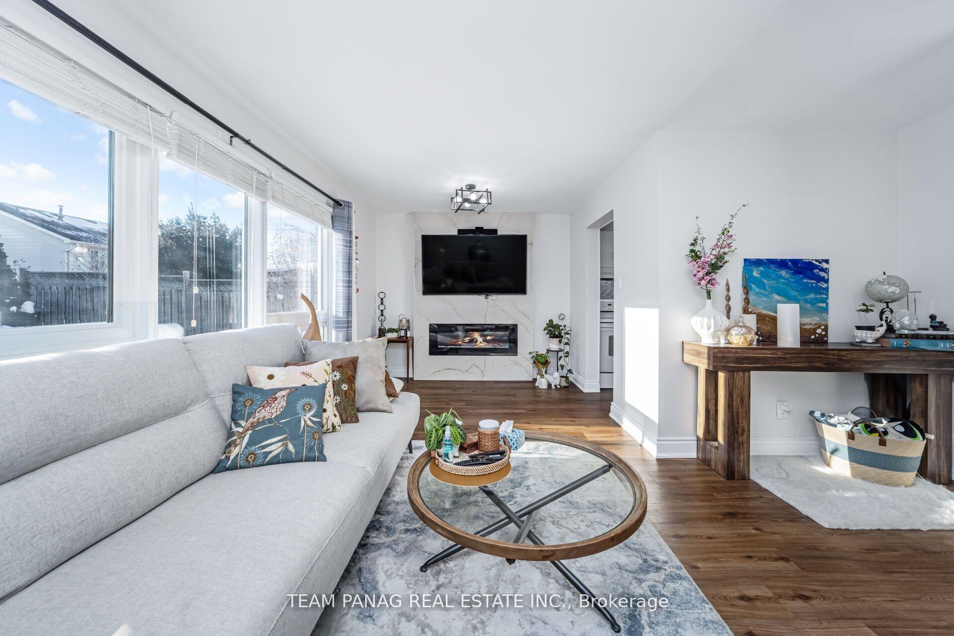 273 Hansen Road N, Brampton — Semi-Detached for sale, photo 1