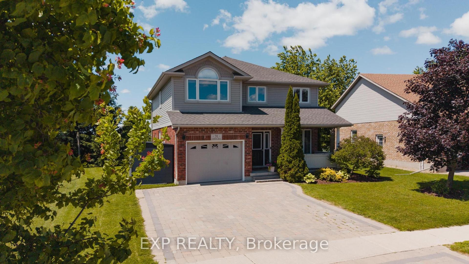 91 Andrews Drive, Mapleton — Detached for sale, photo 1