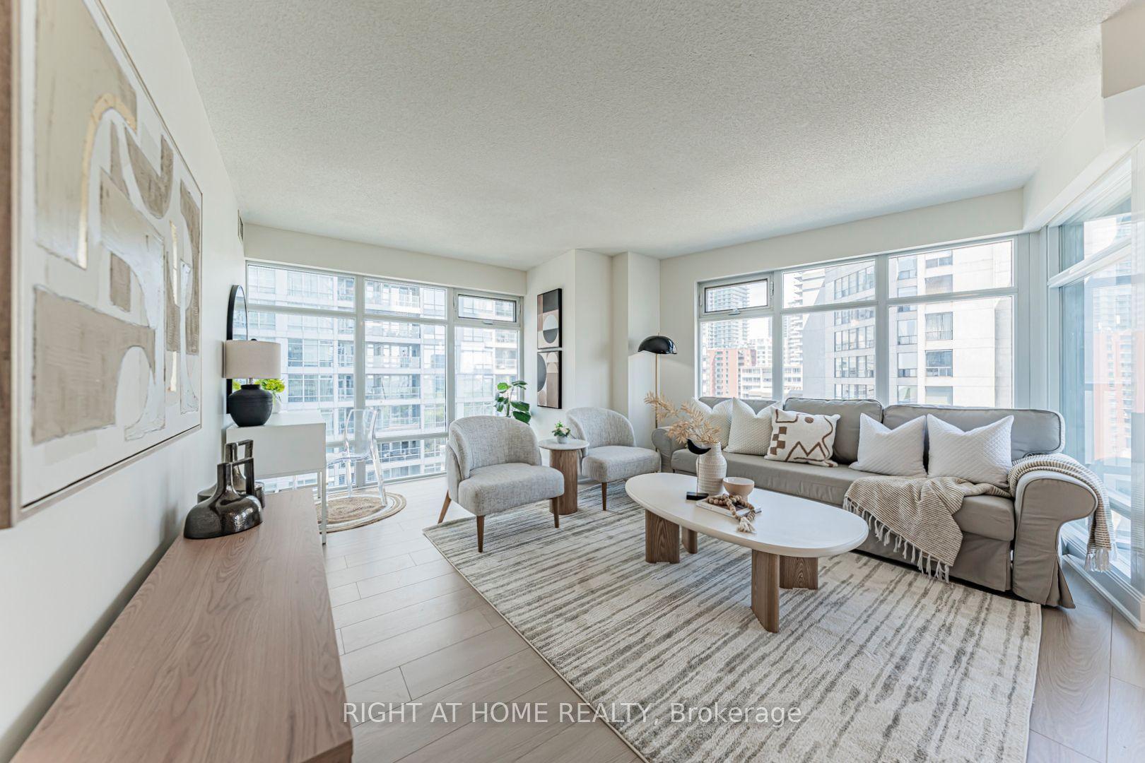 2181 Yonge Street 1211 #1211 — photo 1