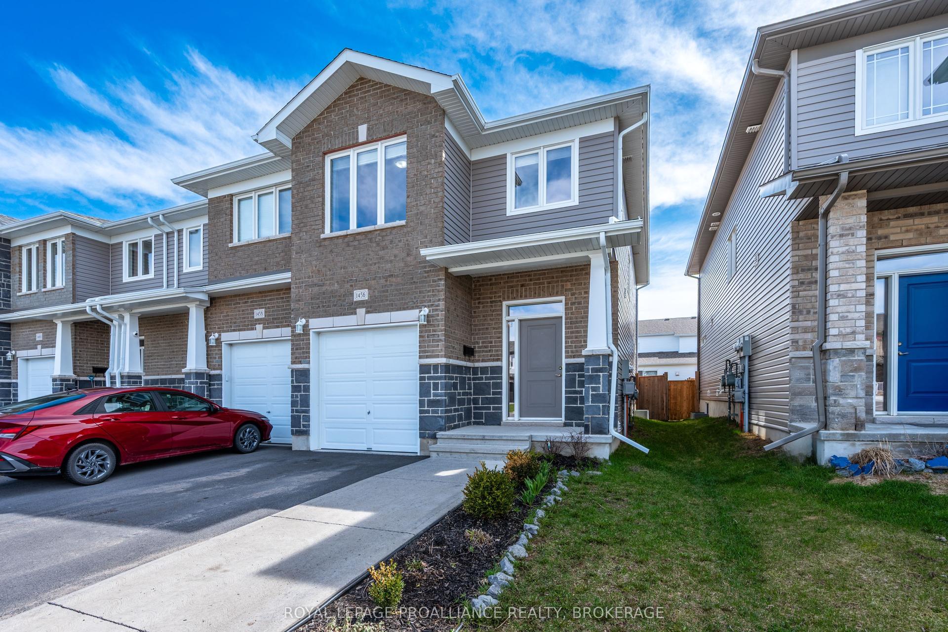 1456 Monarch Drive — photo 1