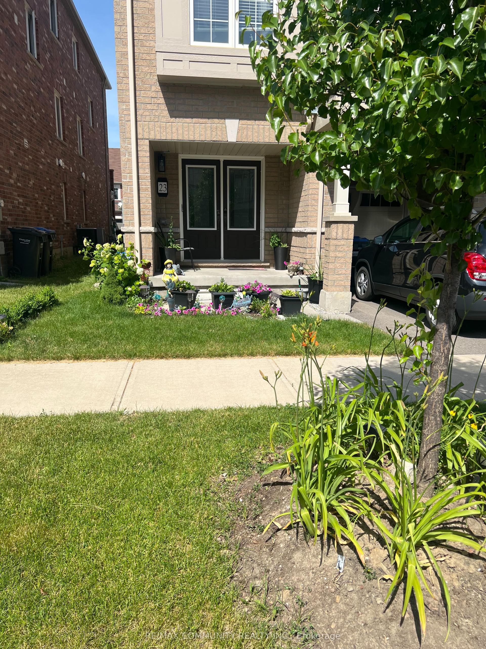 23 Francesco Street — photo 1