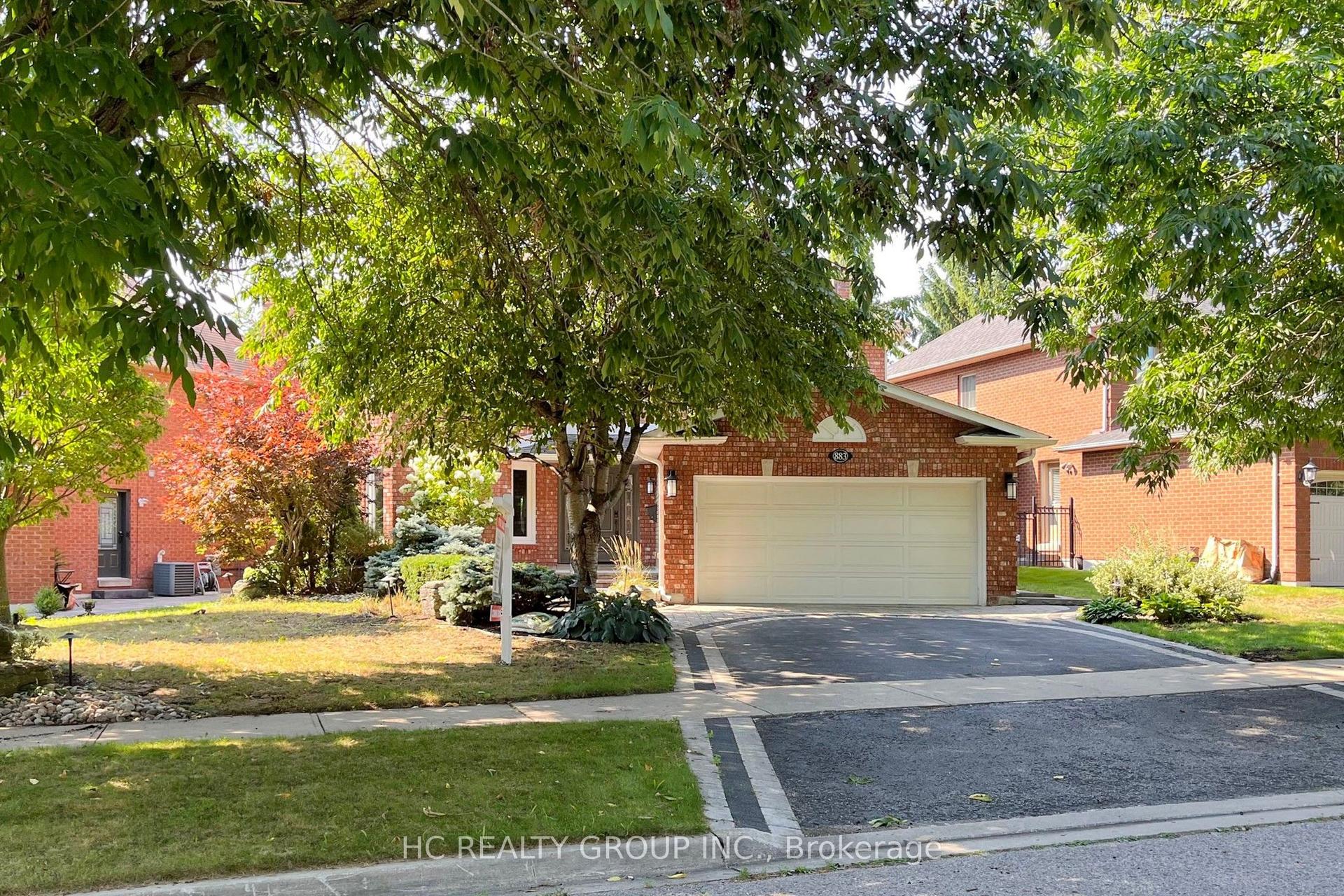 883 Darwin Drive — photo 1