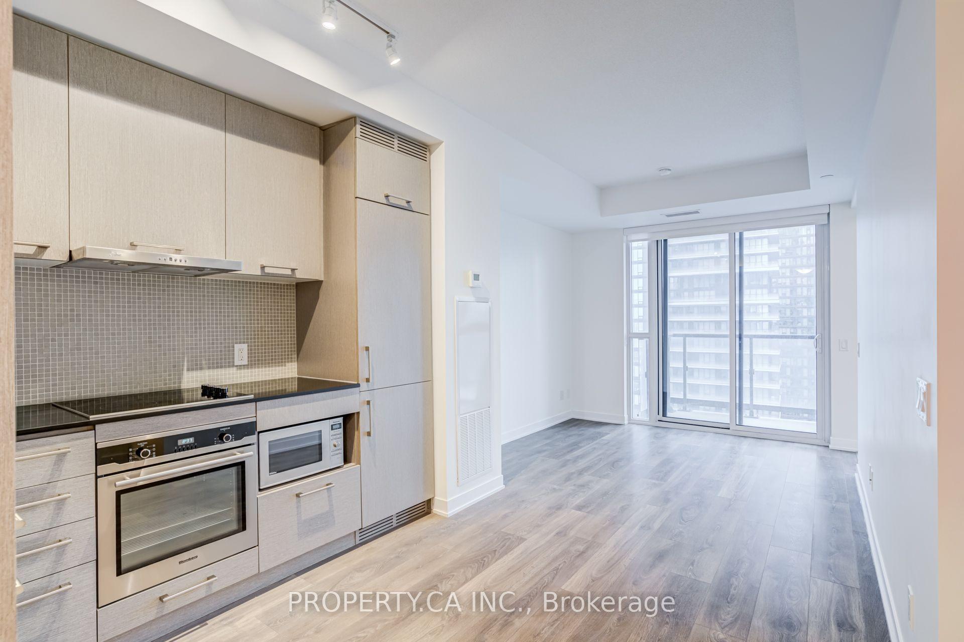 87 Peter Street 3715 #3715, Toronto — Condo for sale, photo 1