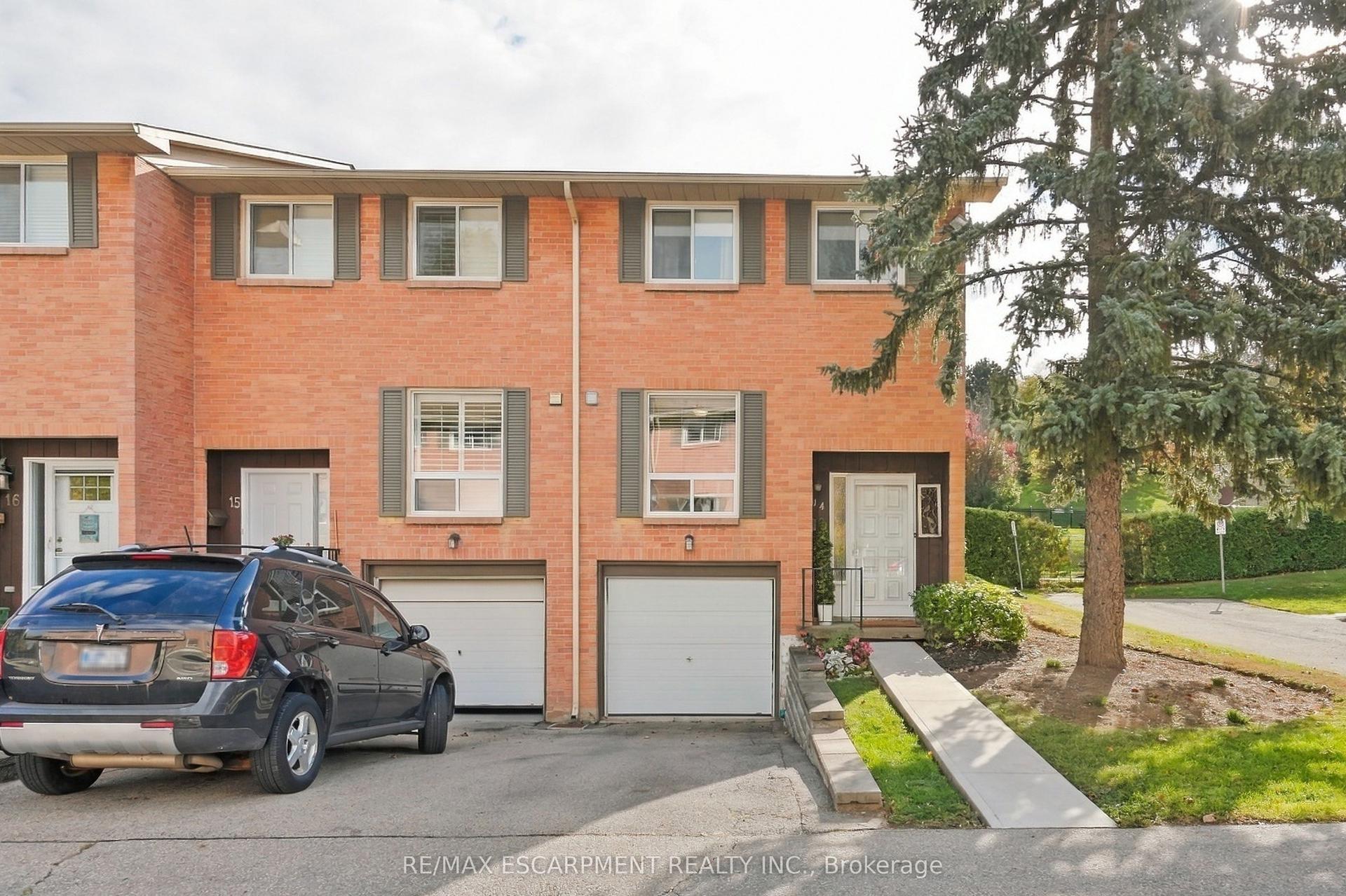 66 Summercrest Drive 14 #14, Hamilton — Condo Town for sale, photo 1