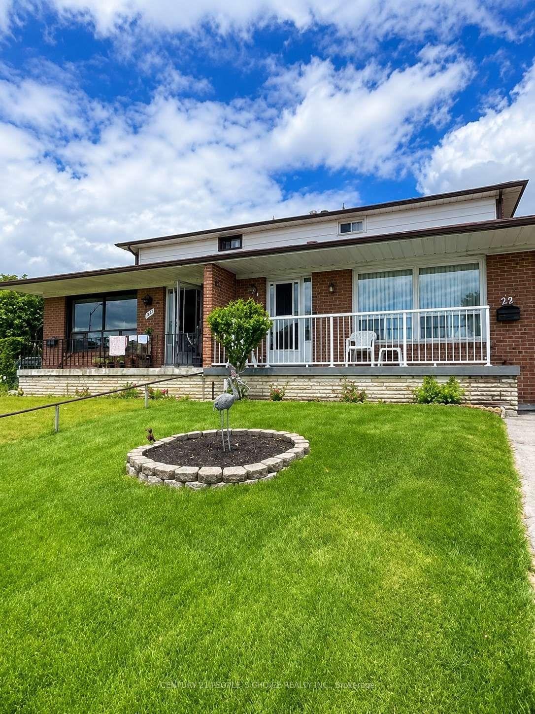 29 Dellbrook Crescent — photo 1