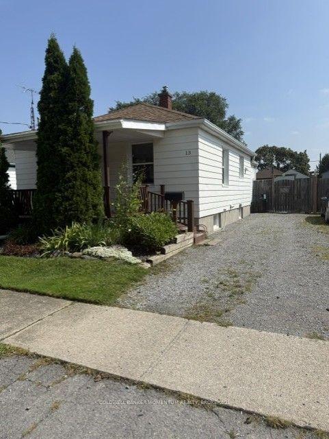 13 Princess Street, St. Catharines — Detached for sale, photo 1