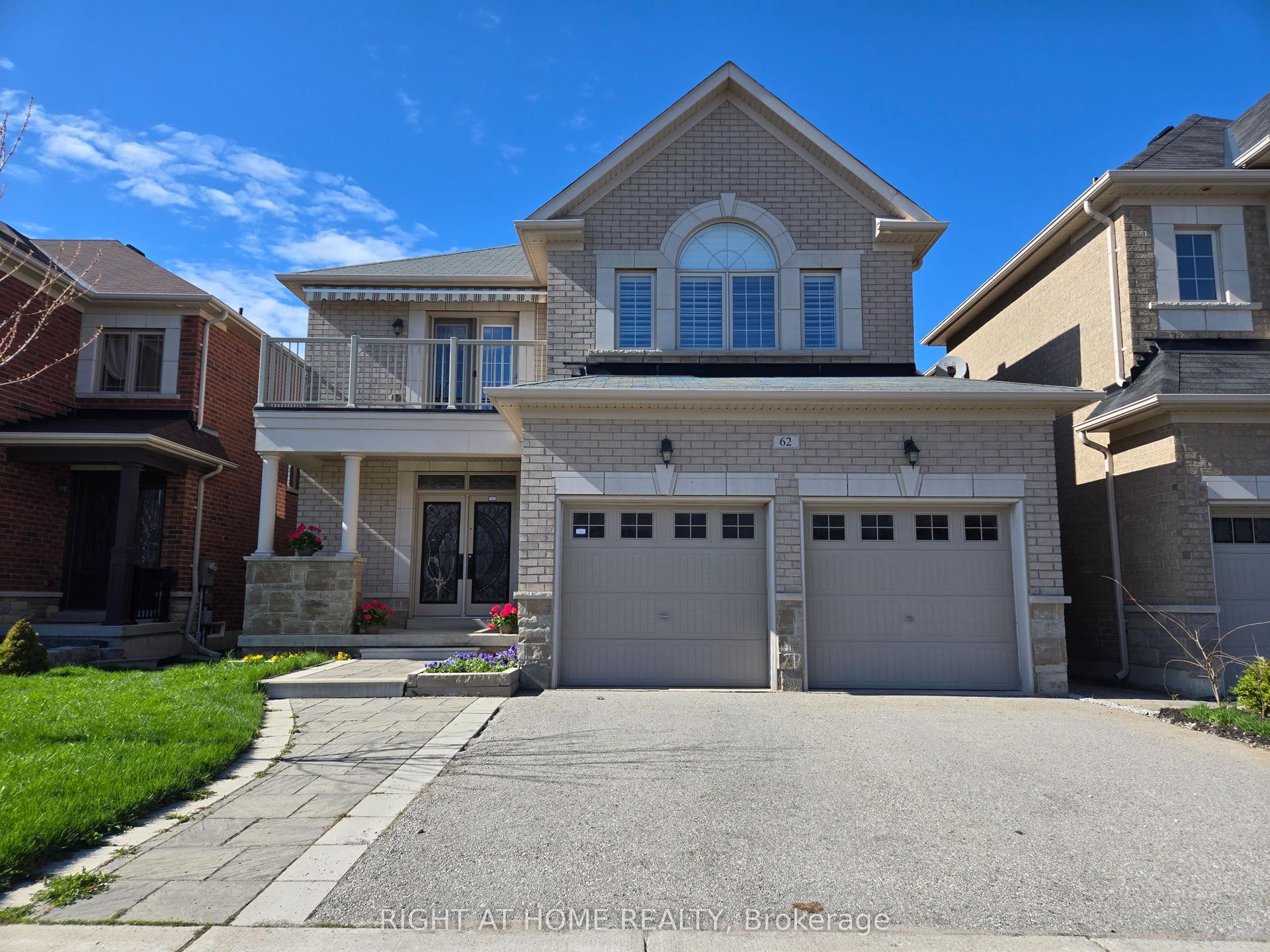 62 Rossini Drive — photo 1