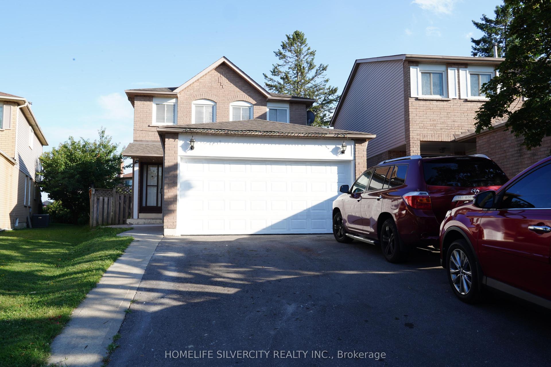 16 Norwood Place, Brampton — Detached for lease, photo 1