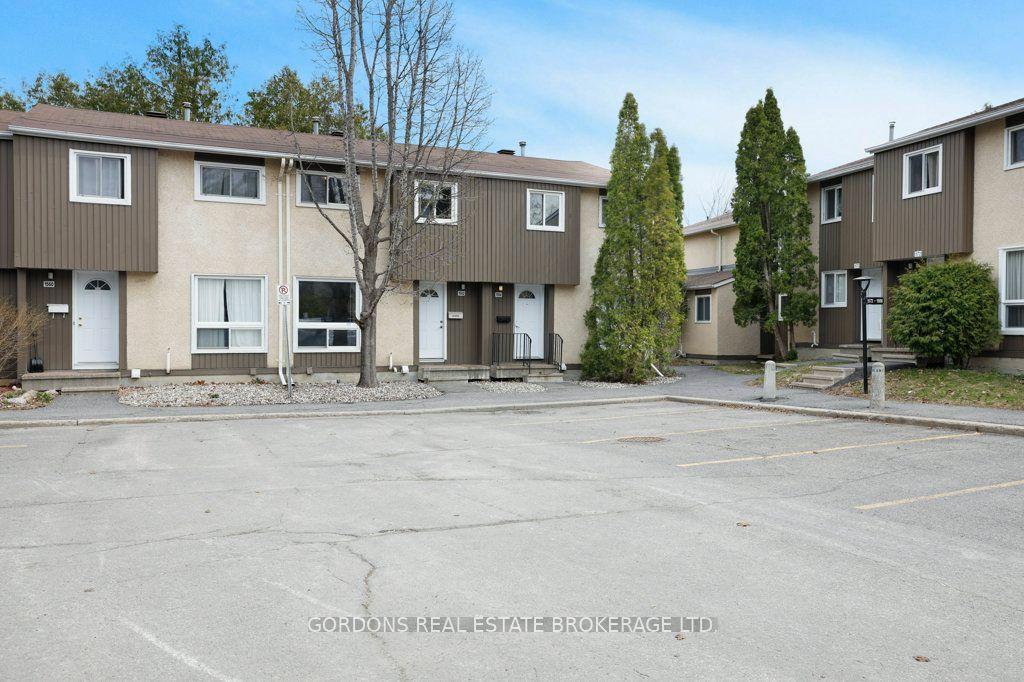 1562 Lassiter Terrace — photo 1