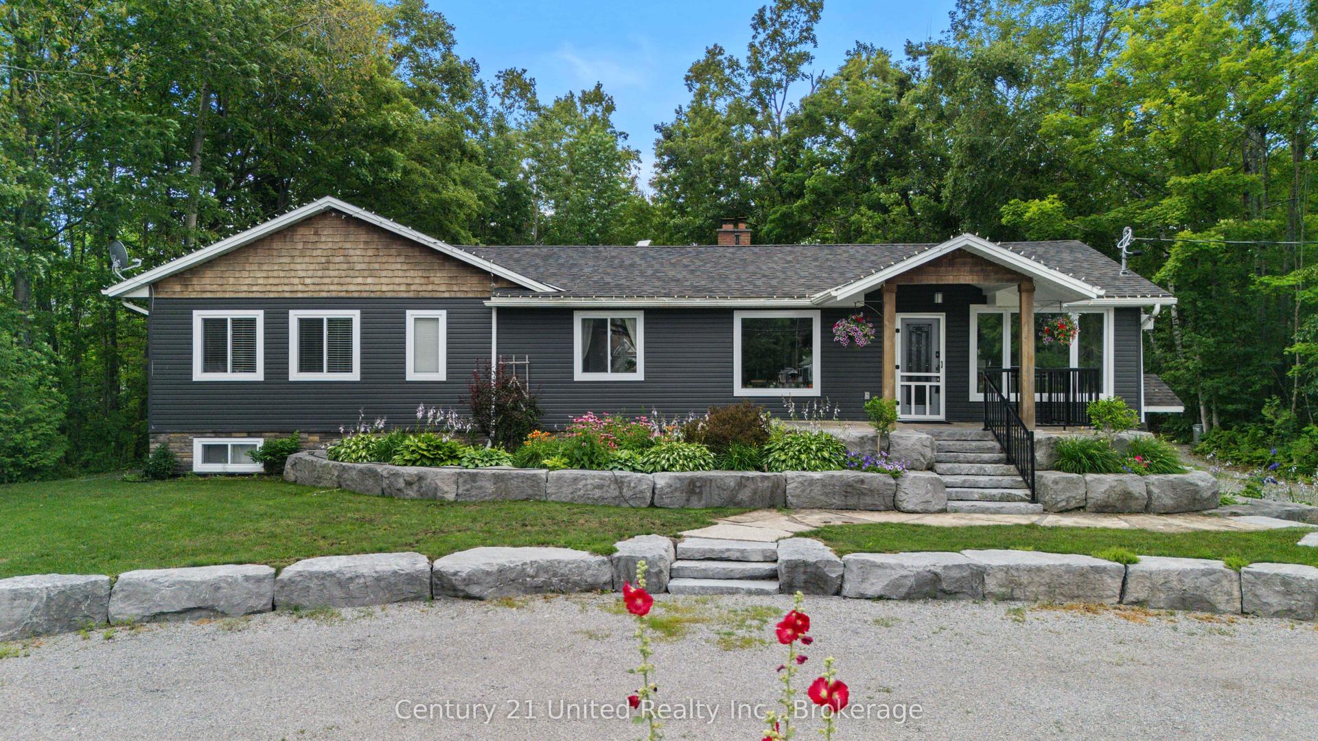 1746 Lakehurst Road, Trent Lakes — Detached for sale, photo 1