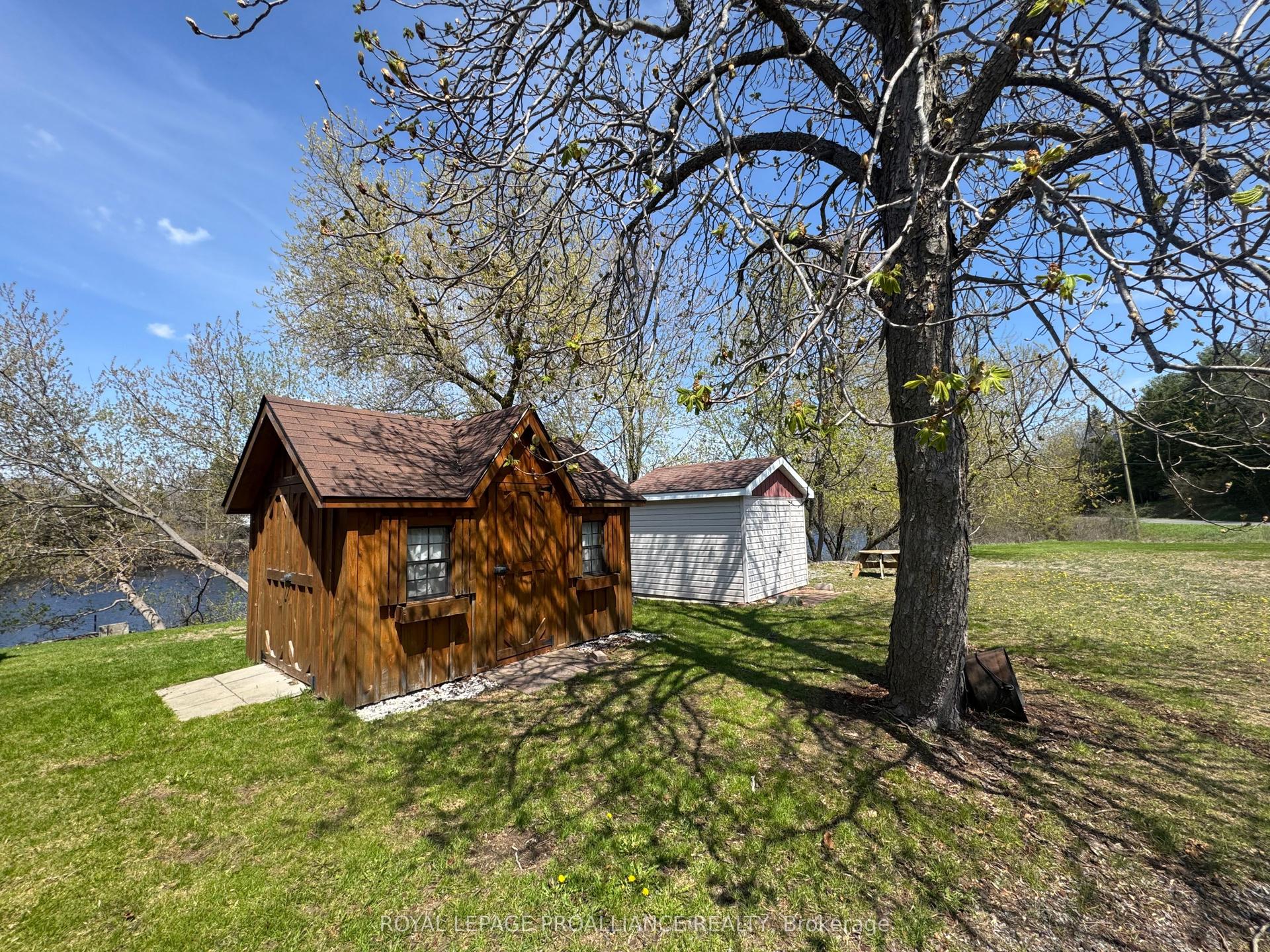 81 Scuttlehole Road, Belleville — Detached for sale, photo 1