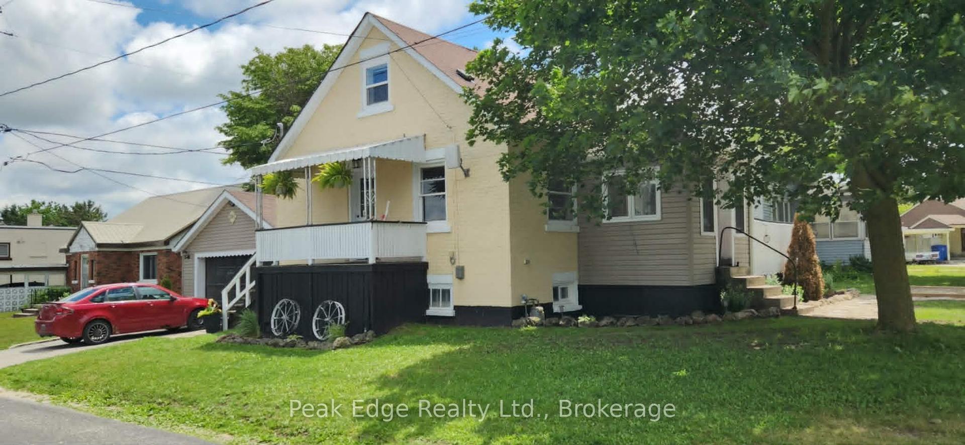 281 6th Street — photo 1