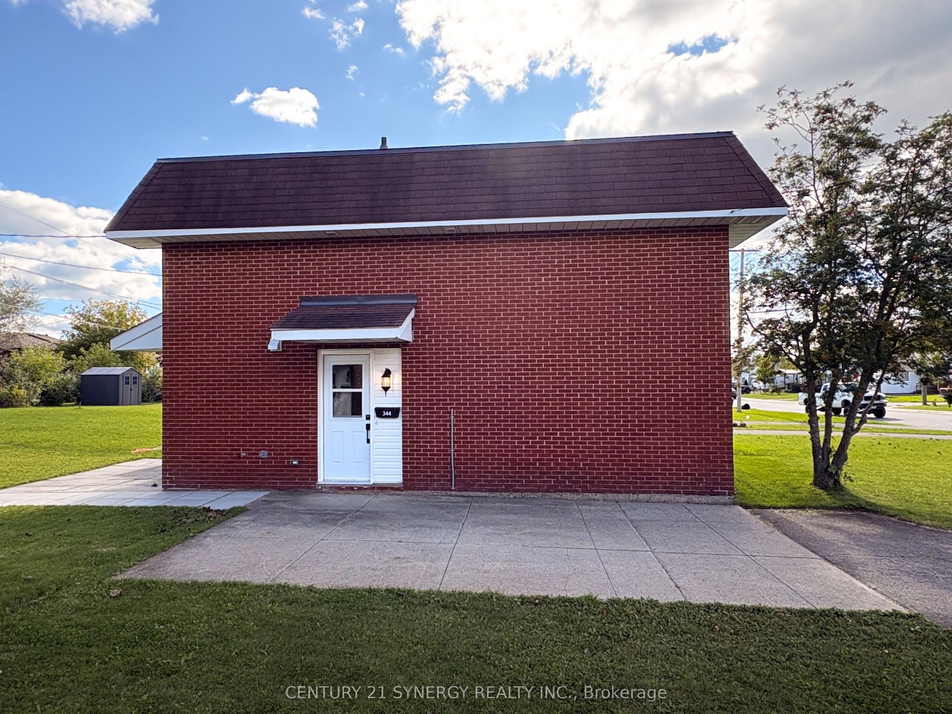 344 Pattie Drive, Carleton Place — Semi-Detached for lease, photo 1