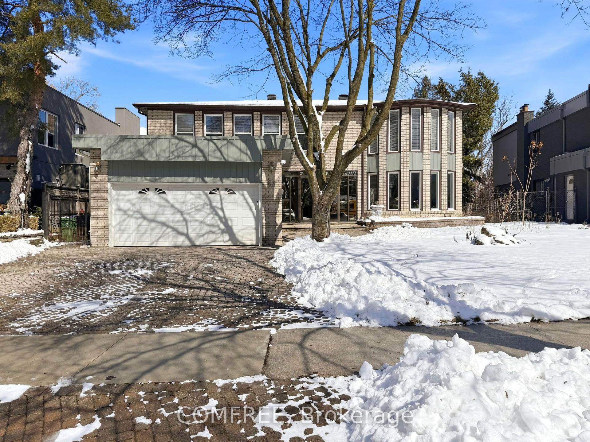 23 Janus Court — photo 1