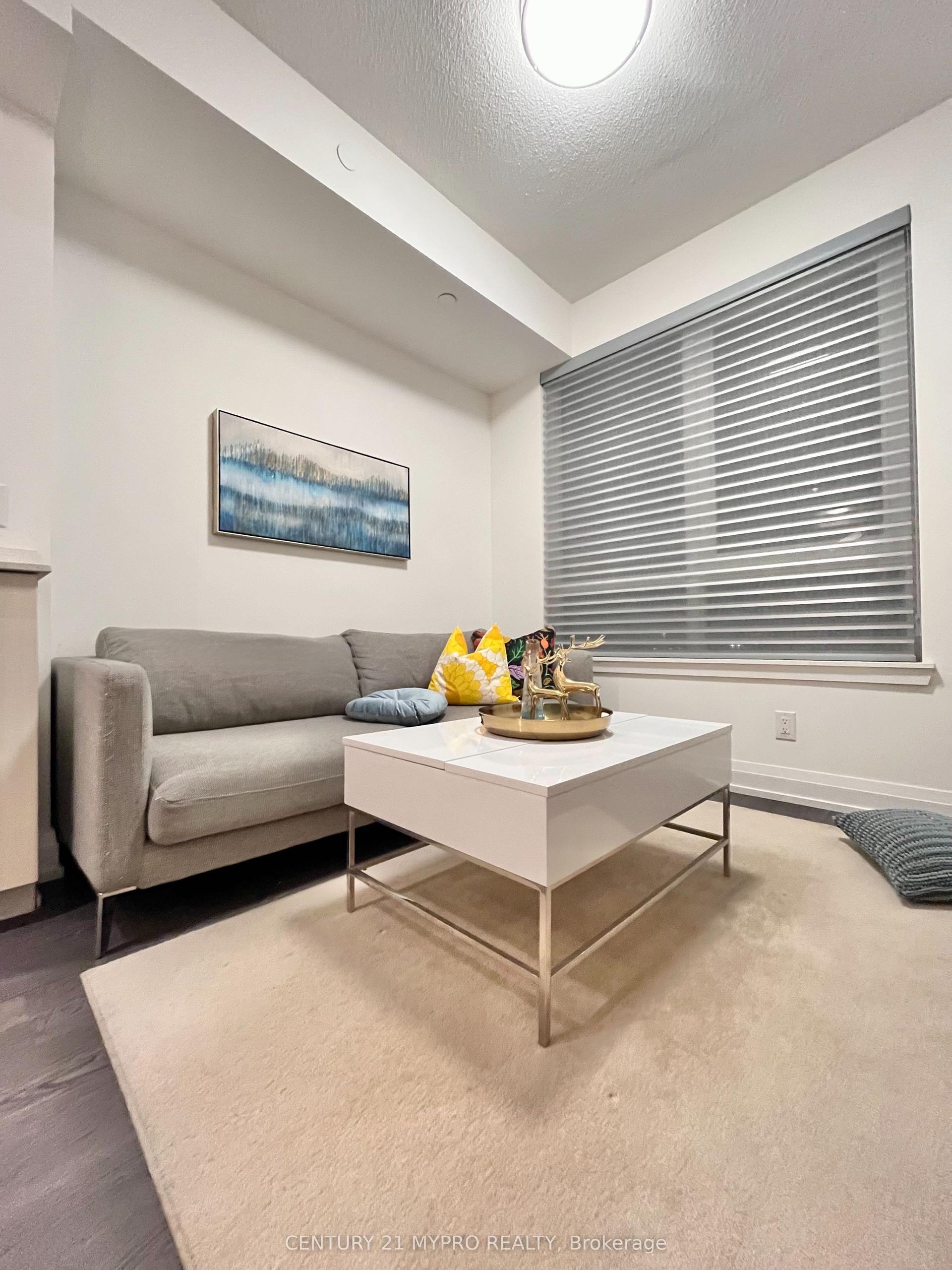 591 Sheppard Avenue E 1027 #1027 — photo 1