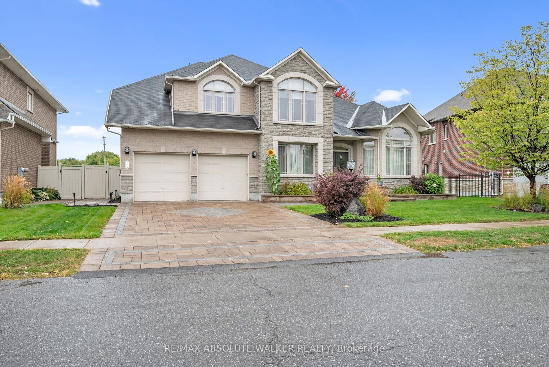 11 Tradewinds Drive — photo 1