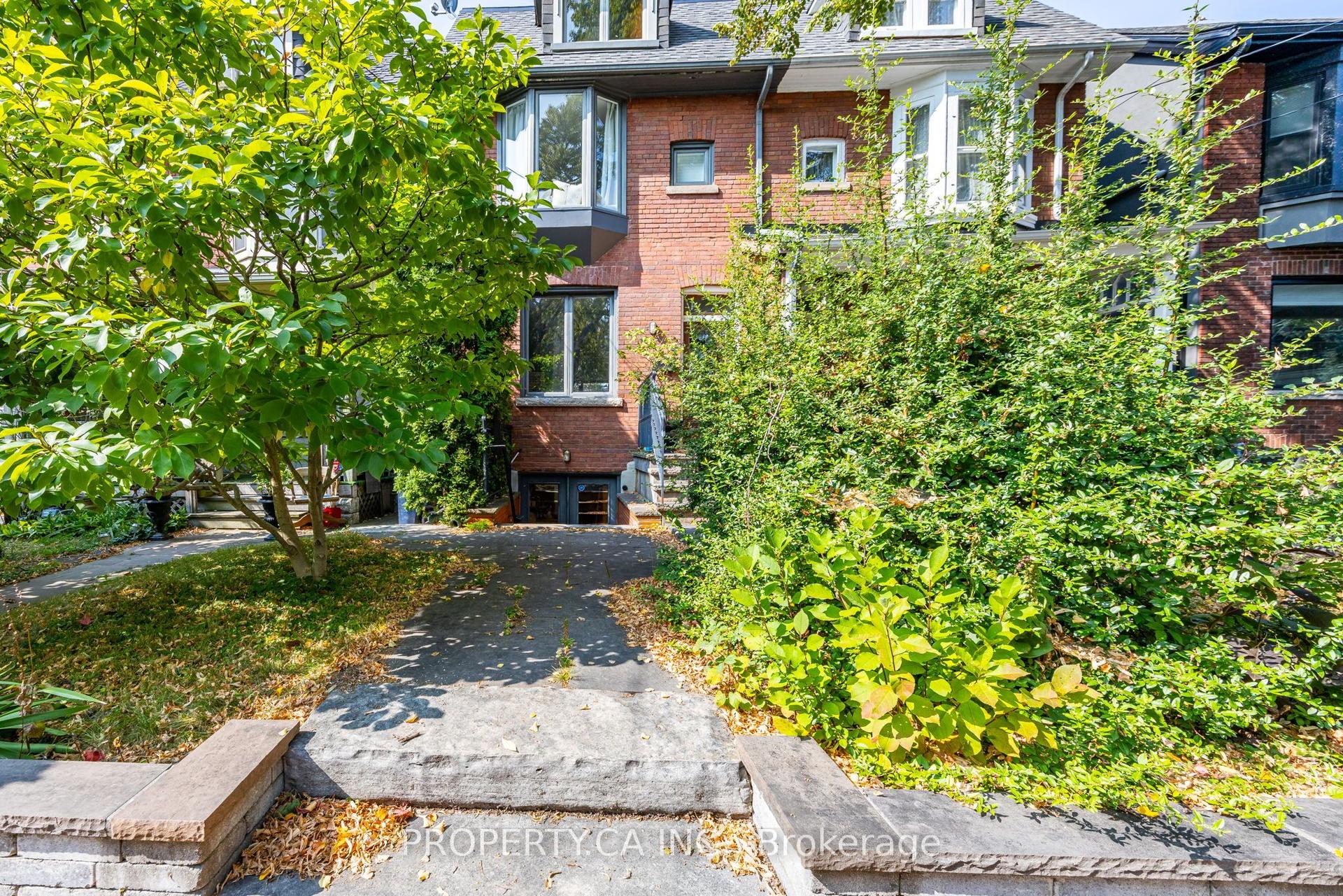 14 Bellwoods Avenue — photo 1
