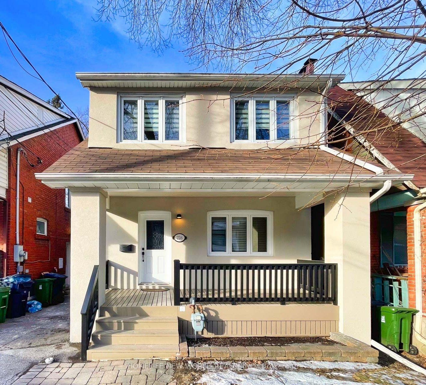 226 Hillsdale Avenue E — photo 1