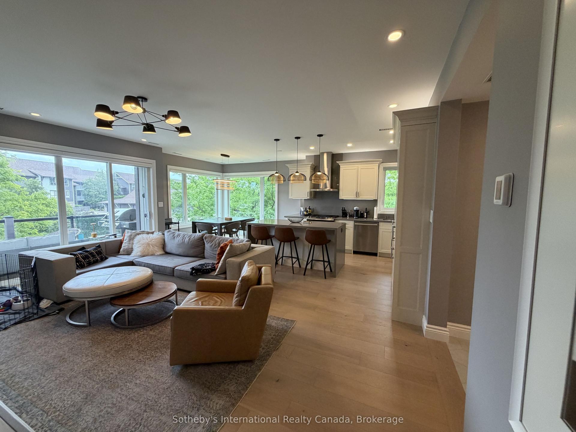 658 Johnston Park Avenue, Collingwood — Condo Town for lease, photo 1