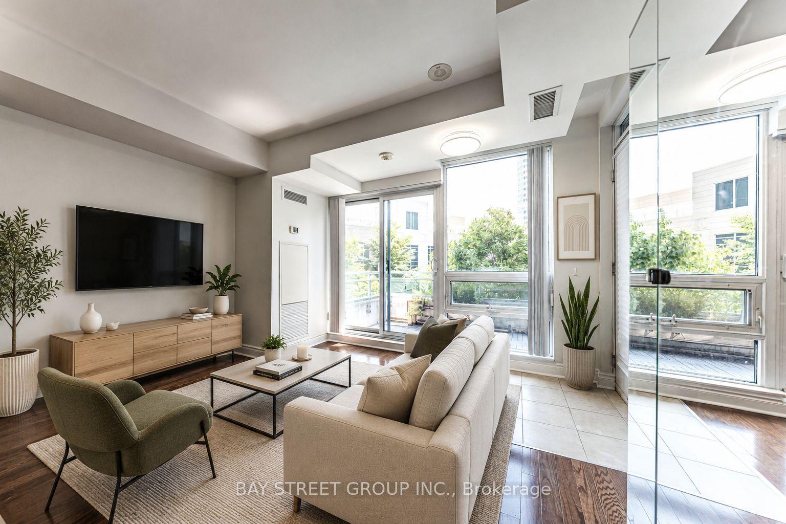 31 Olive Avenue 221 #221, Toronto — Condo Town for sale, photo 1