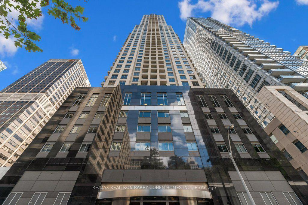 35 Balmuto Street 2703 #2703, Toronto — Condo for lease, photo 1