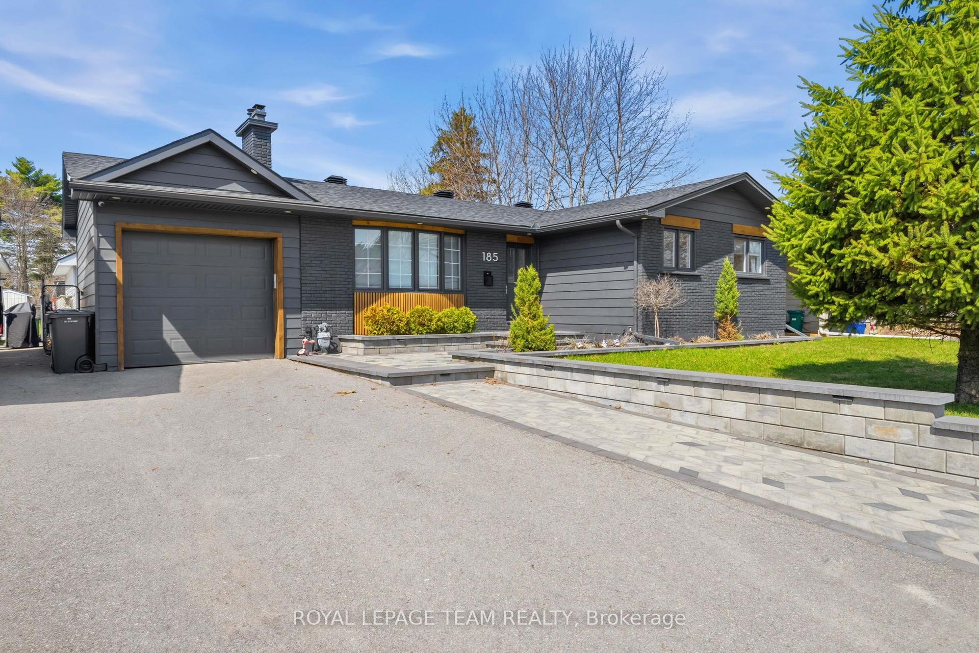 185 Lacroix Avenue — photo 1