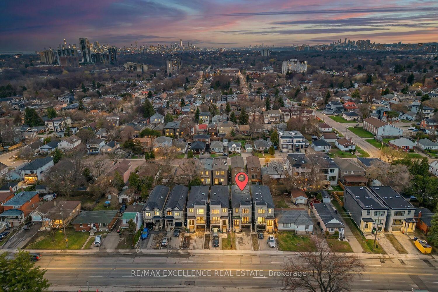 442 Pharmacy Avenue S, Toronto — Detached for sale, photo 1