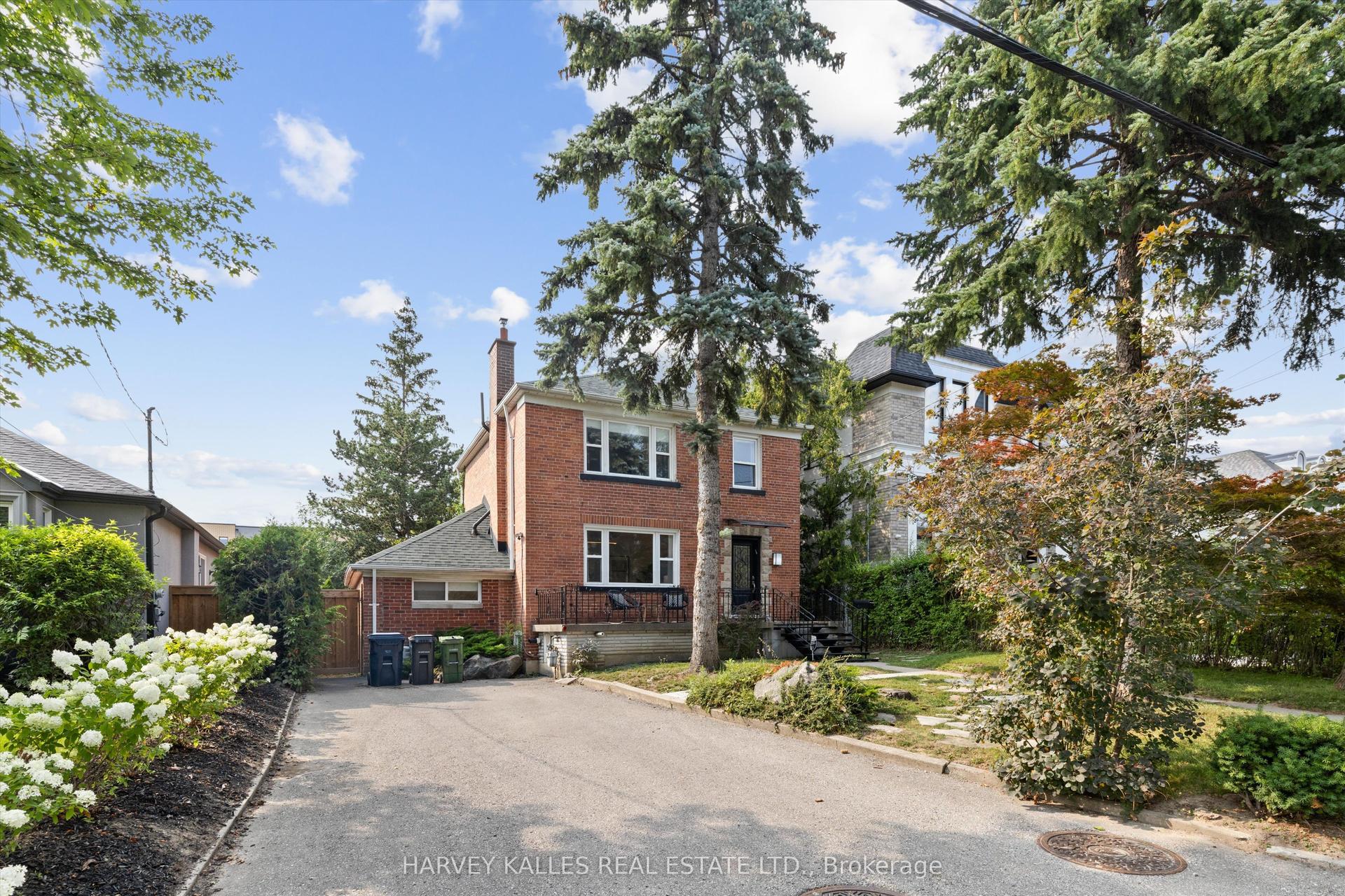 84 Lynnhaven Road, Toronto — Detached for sale, photo 1
