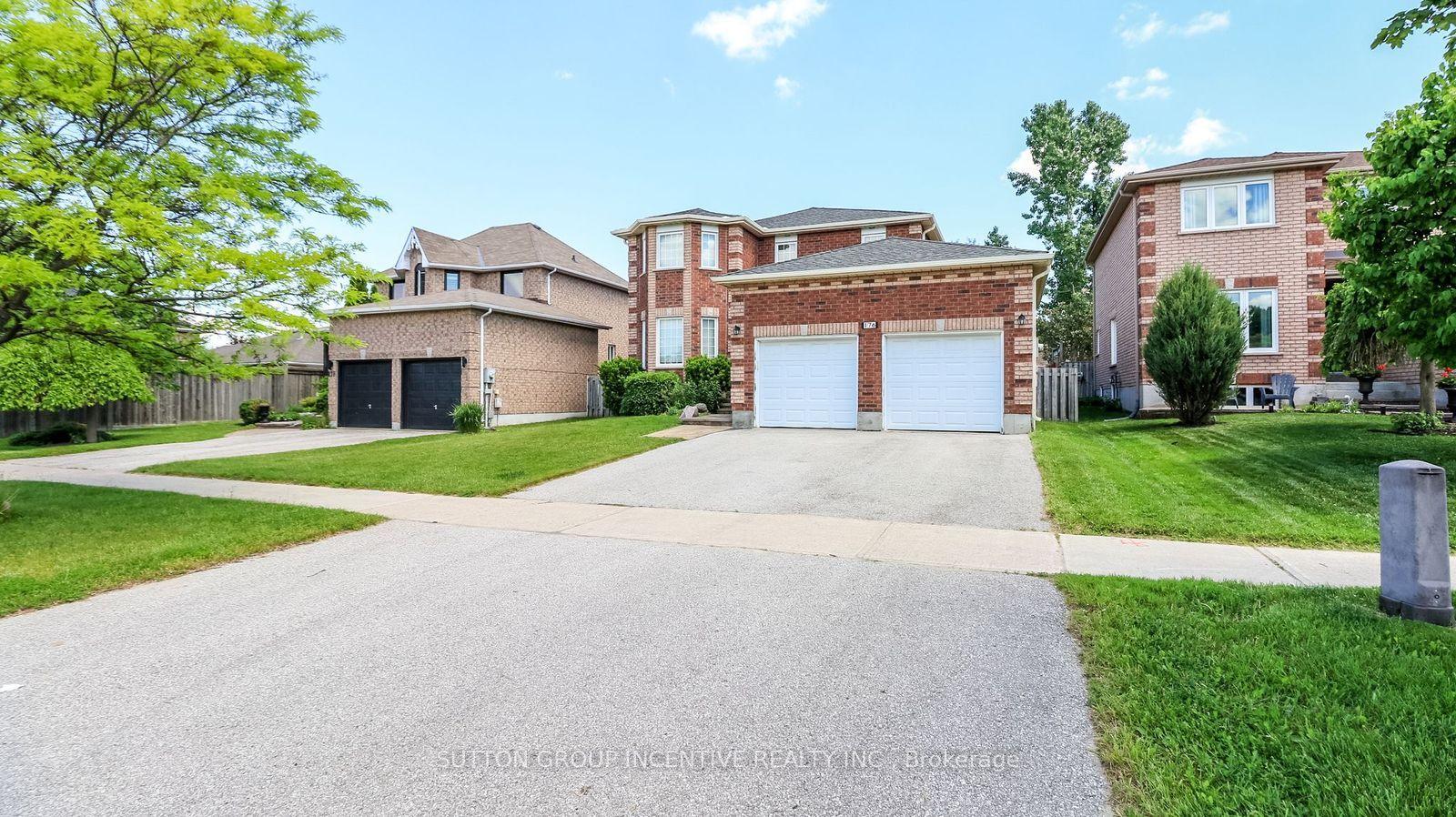 176 Hurst Drive — photo 1