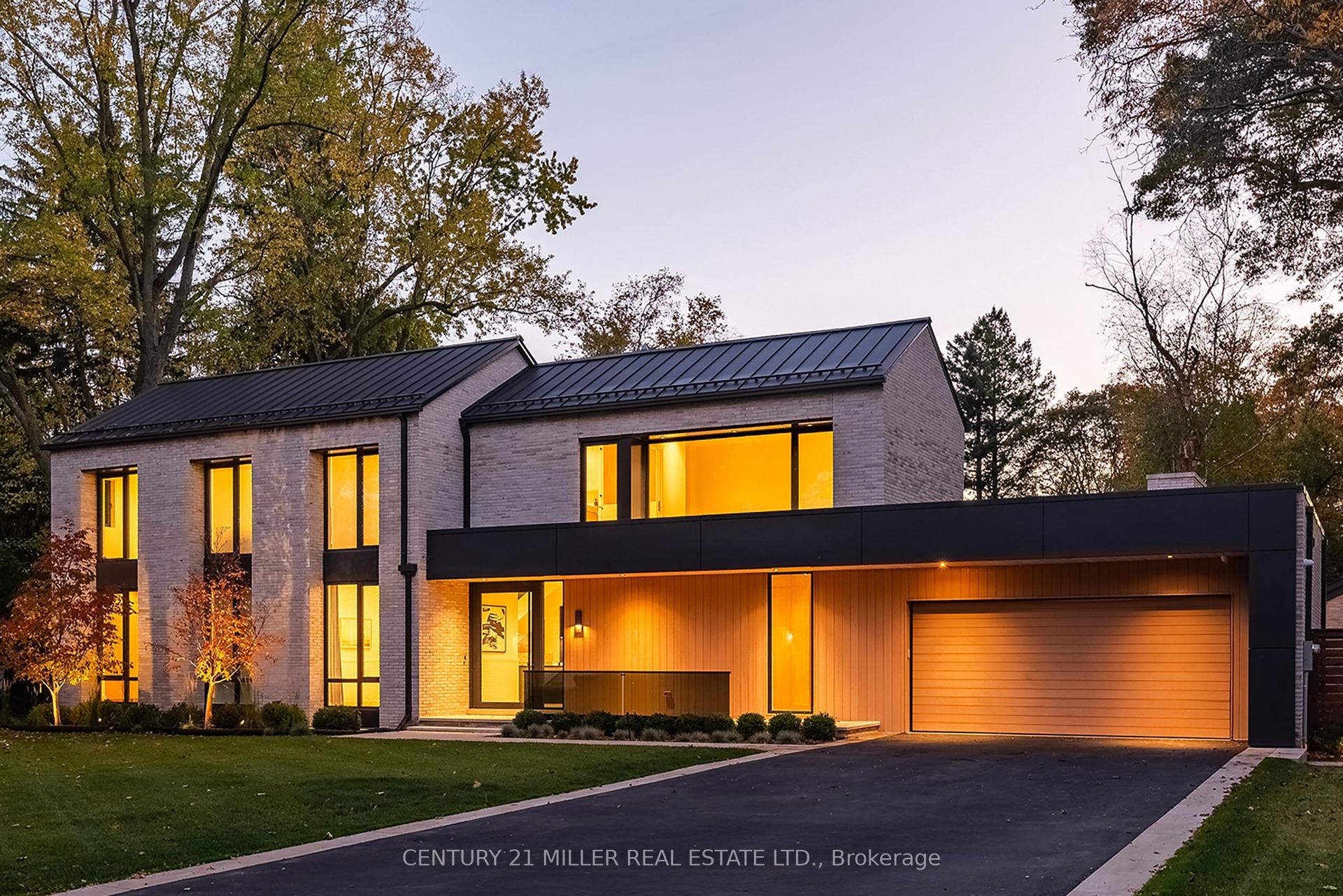 222 Burgundy Drive, Oakville — Detached for sale, photo 1