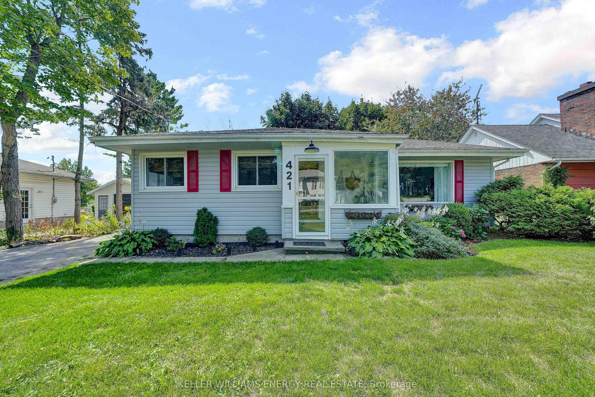 421 Bloomfield Main Street — photo 1